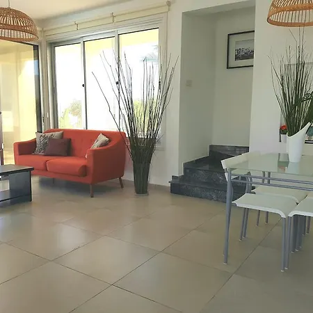 Colonial Beach Villa 16 & 15 *